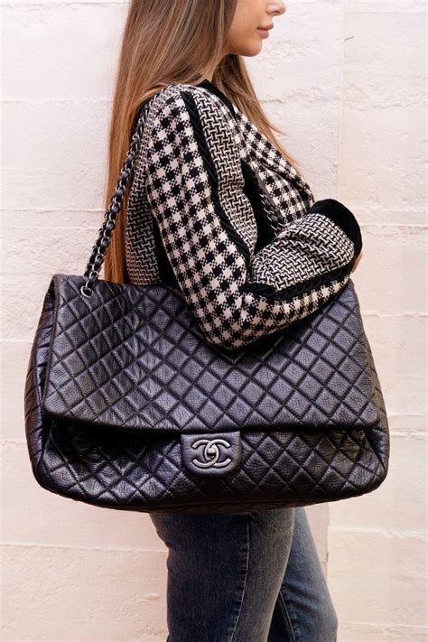 chanel black caviar classic flap bag xxl phw agl1600|Flap Bags .